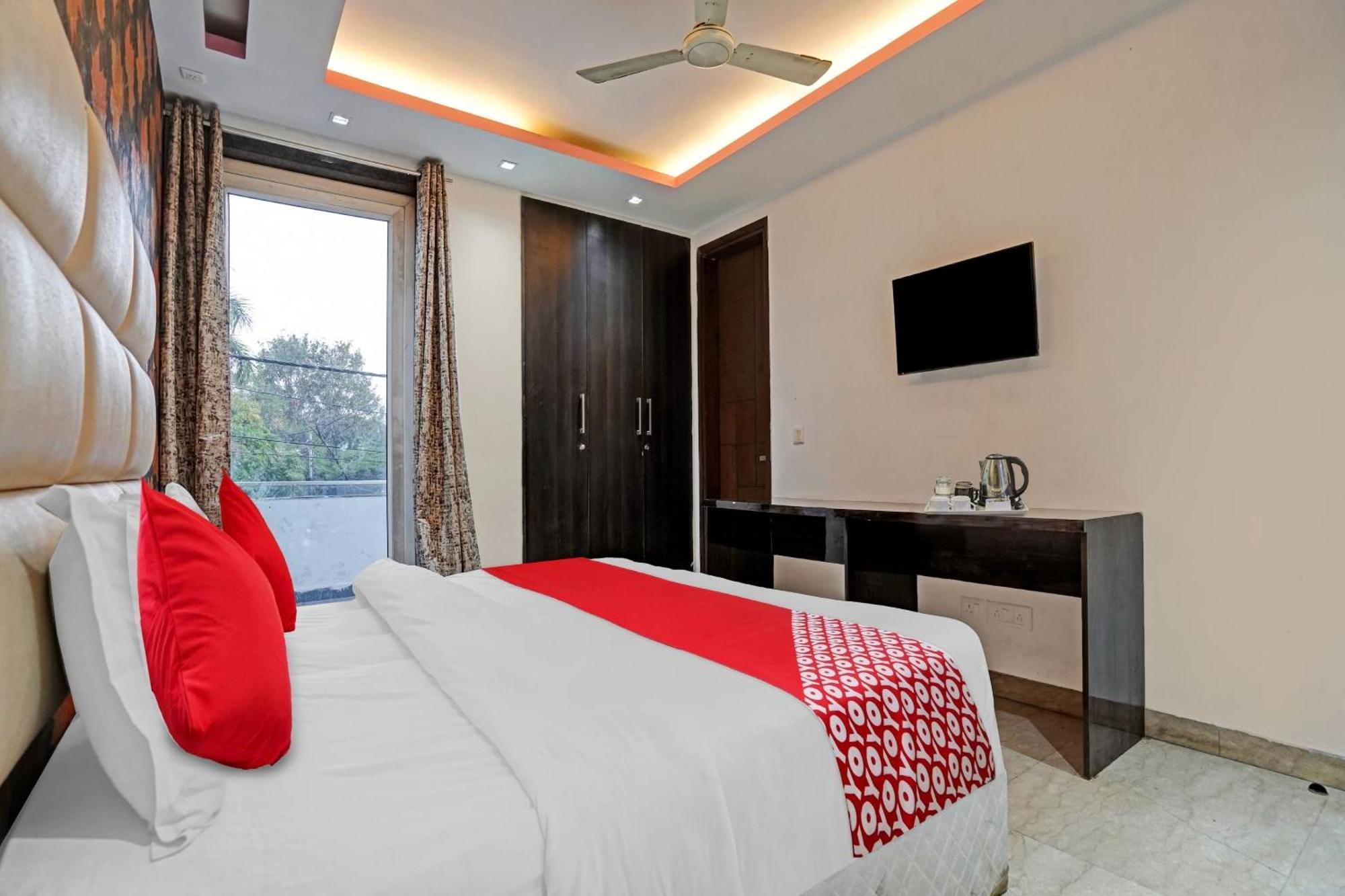 Hotel O South Galaxy Nové Dillí Exteriér fotografie